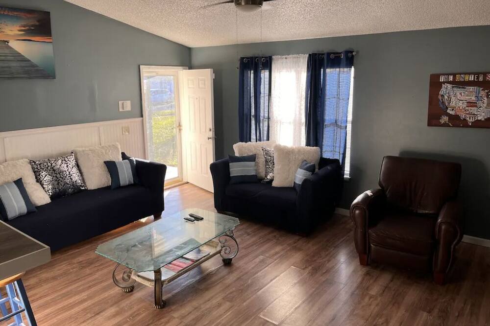 Photo of Bedroom in Northside