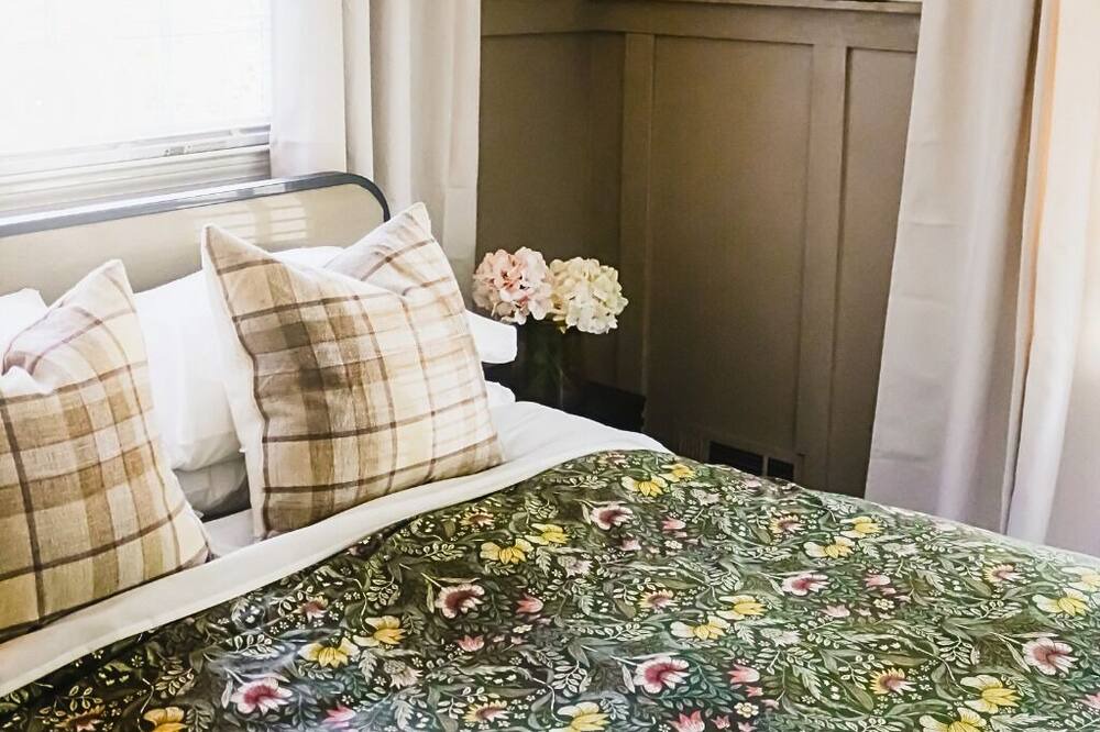 Photo of Bedroom in Tyrone
