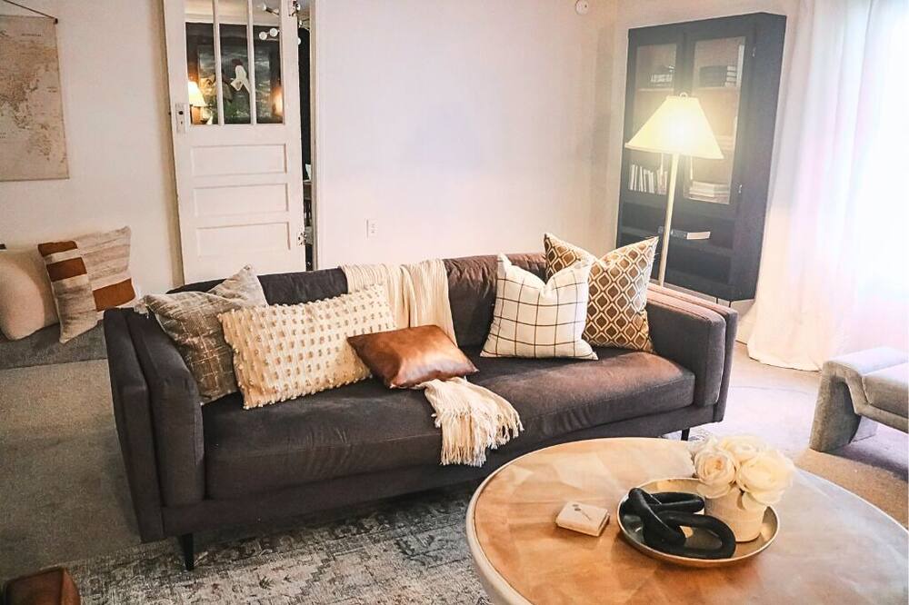 Photo of Livingroom in Tyrone