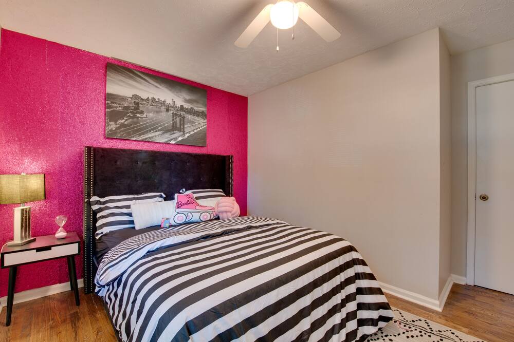 Photo of Bedroom in Decatur