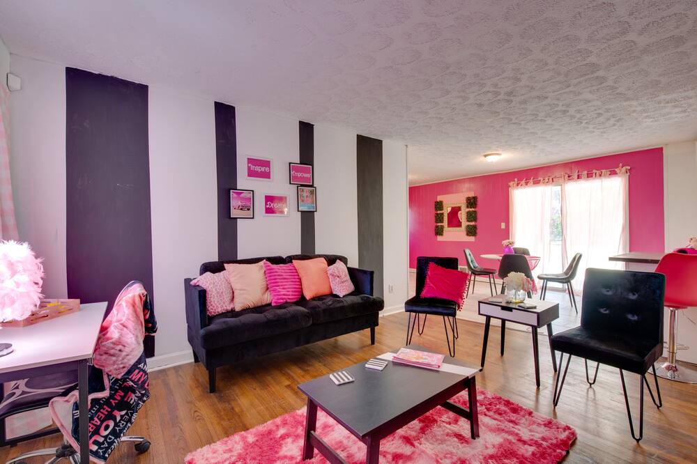Photo of Bedroom in Decatur