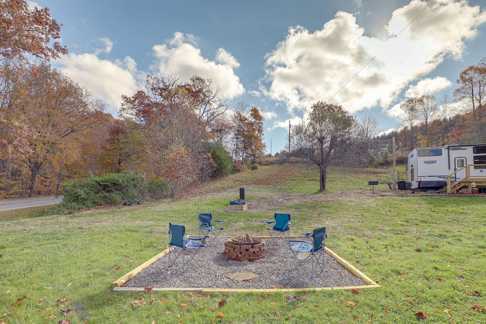 Photo of Outdoor in Mars Hill