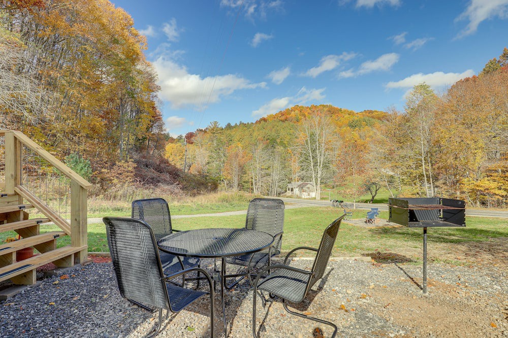 Photo of Outdoor in Mars Hill