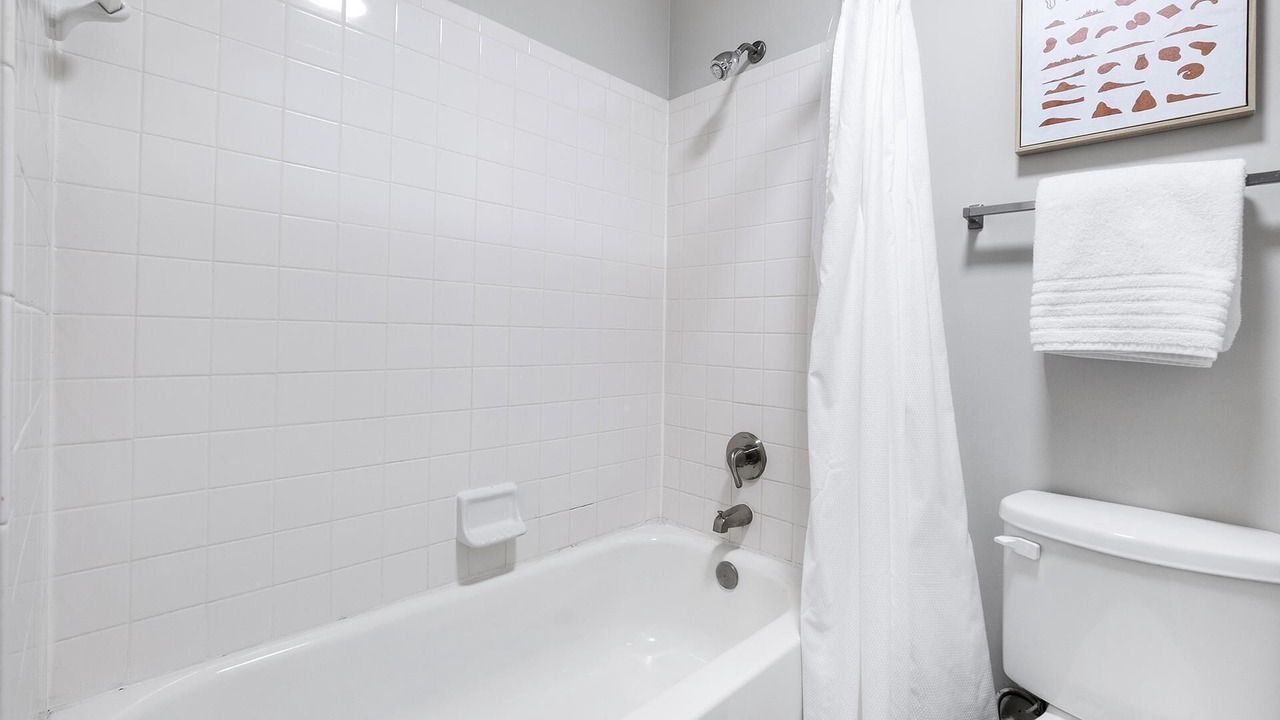 Photo of Bathroom in Crestline Heights