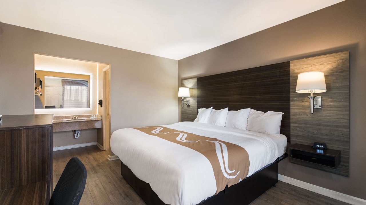 Photo of Bedroom in Gastonia