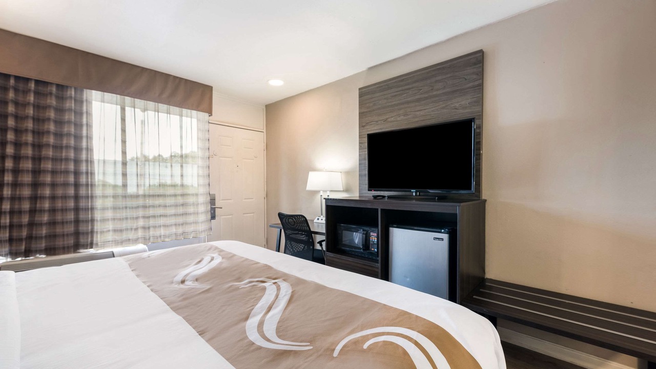Photo of Bedroom in Gastonia