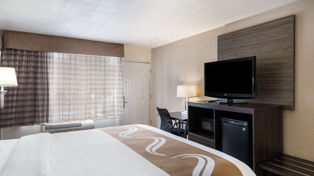 Photo of Bedroom in Gastonia