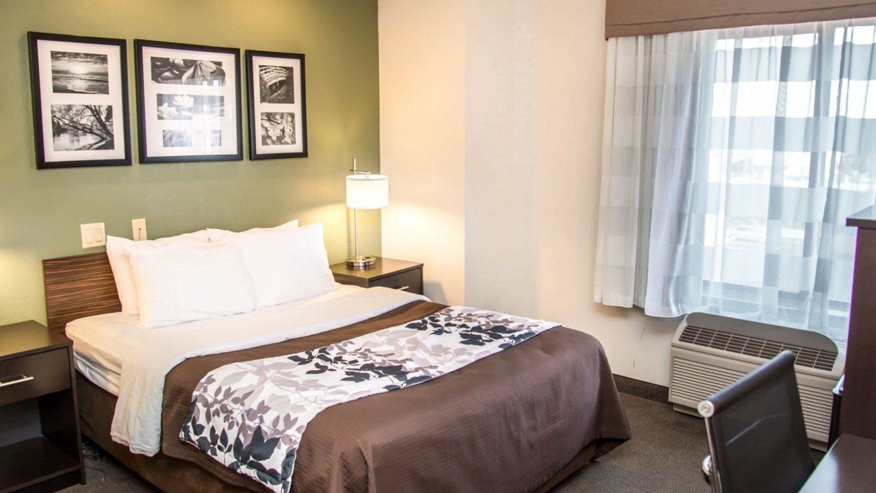 Photo of Bedroom in University Place