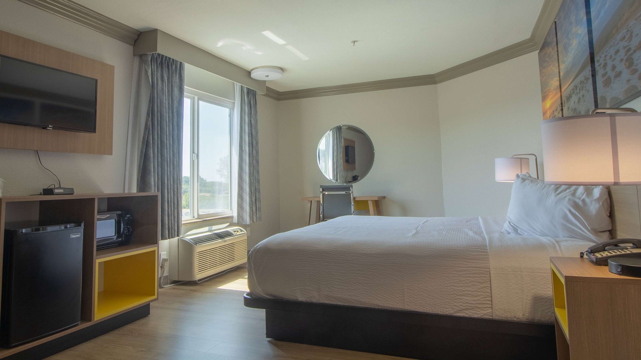 Photo of Bedroom in Olde Carlsbad