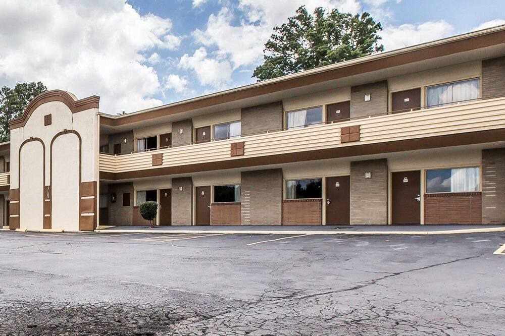 Photo of Outdoor in Macon