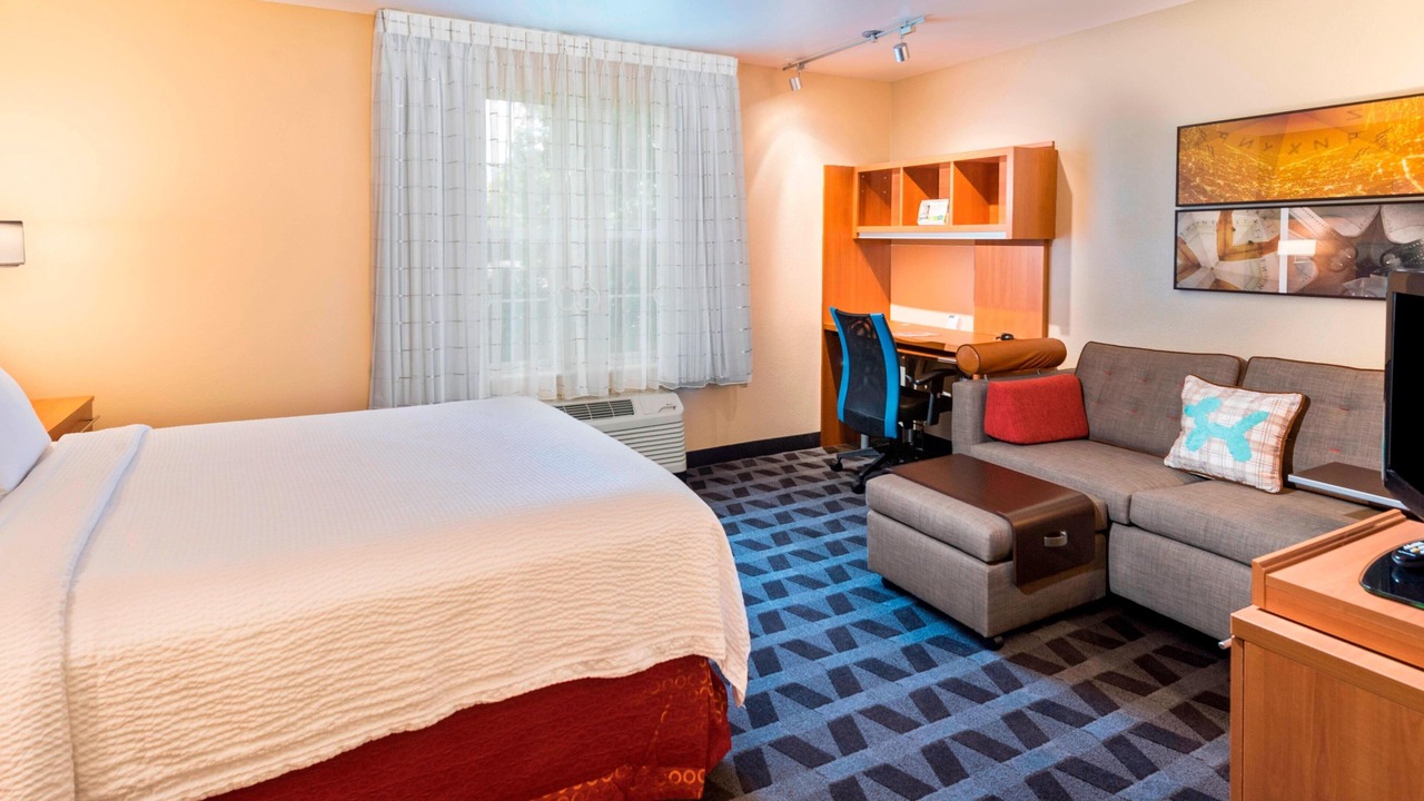 Photo of Bedroom in Town Center