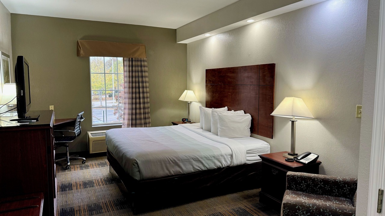Photo of Bedroom in Newnan