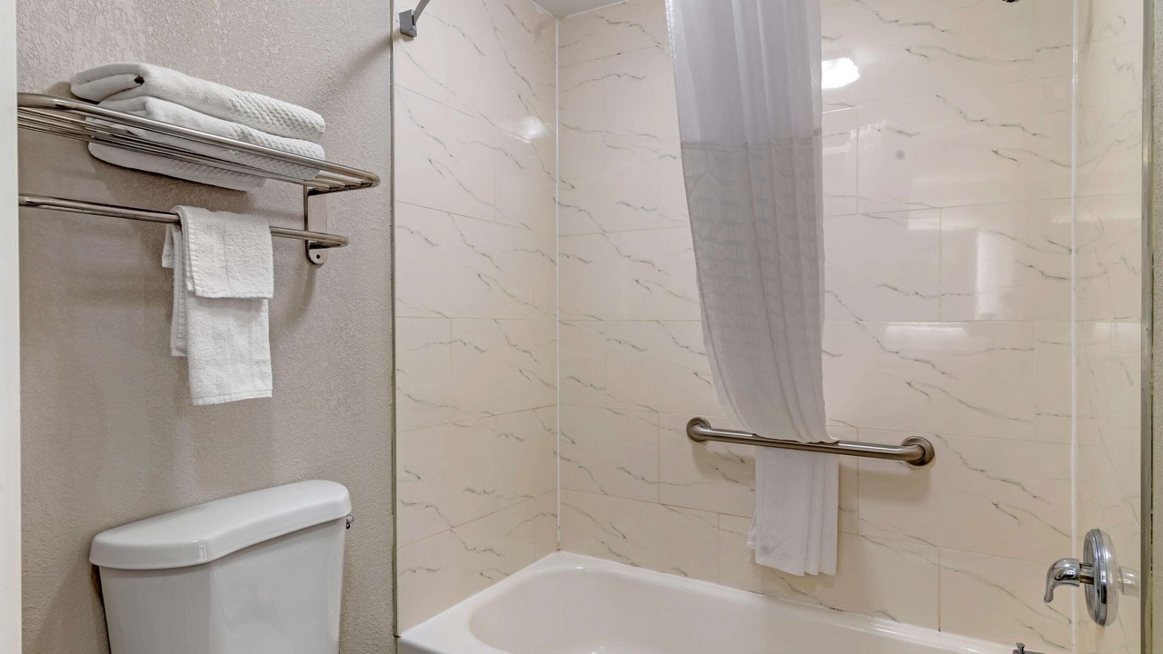 Photo of Bathroom in Newnan