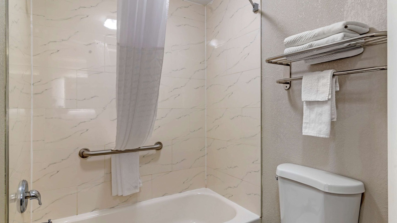 Photo of Bathroom in Newnan
