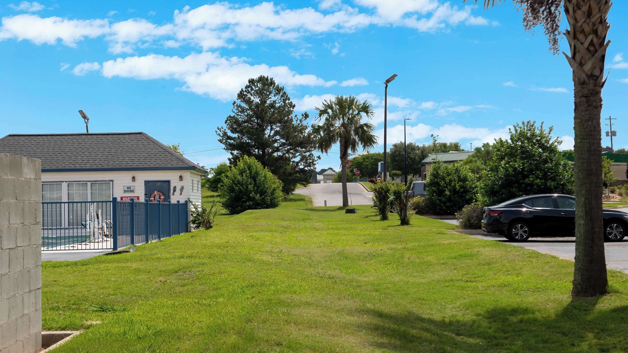 Photo of Outdoor in Macon