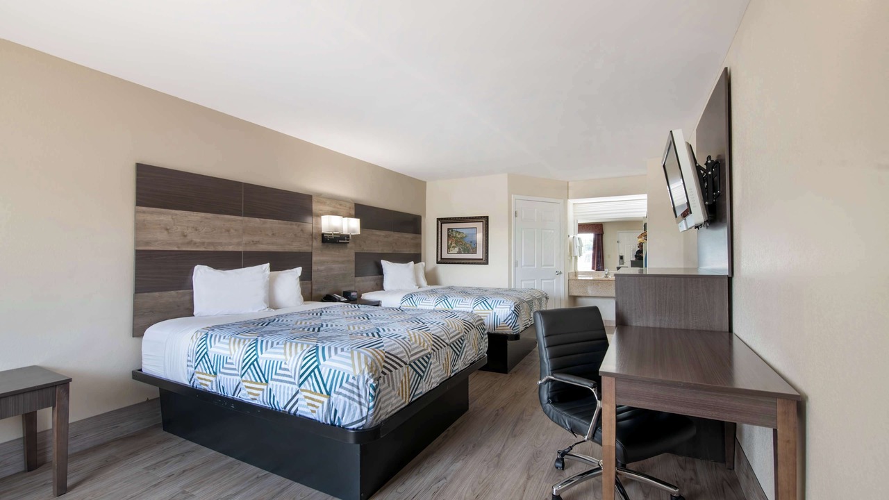 Photo of Bedroom in Macon