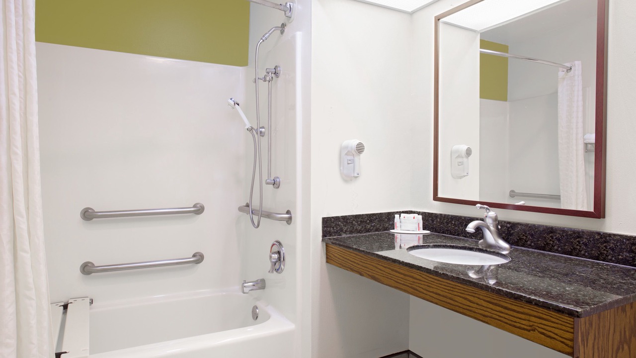Photo of Bathroom in Warner Robins
