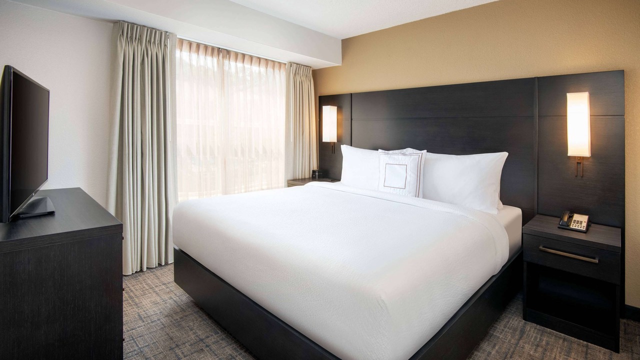 Photo of Bedroom in Town Center