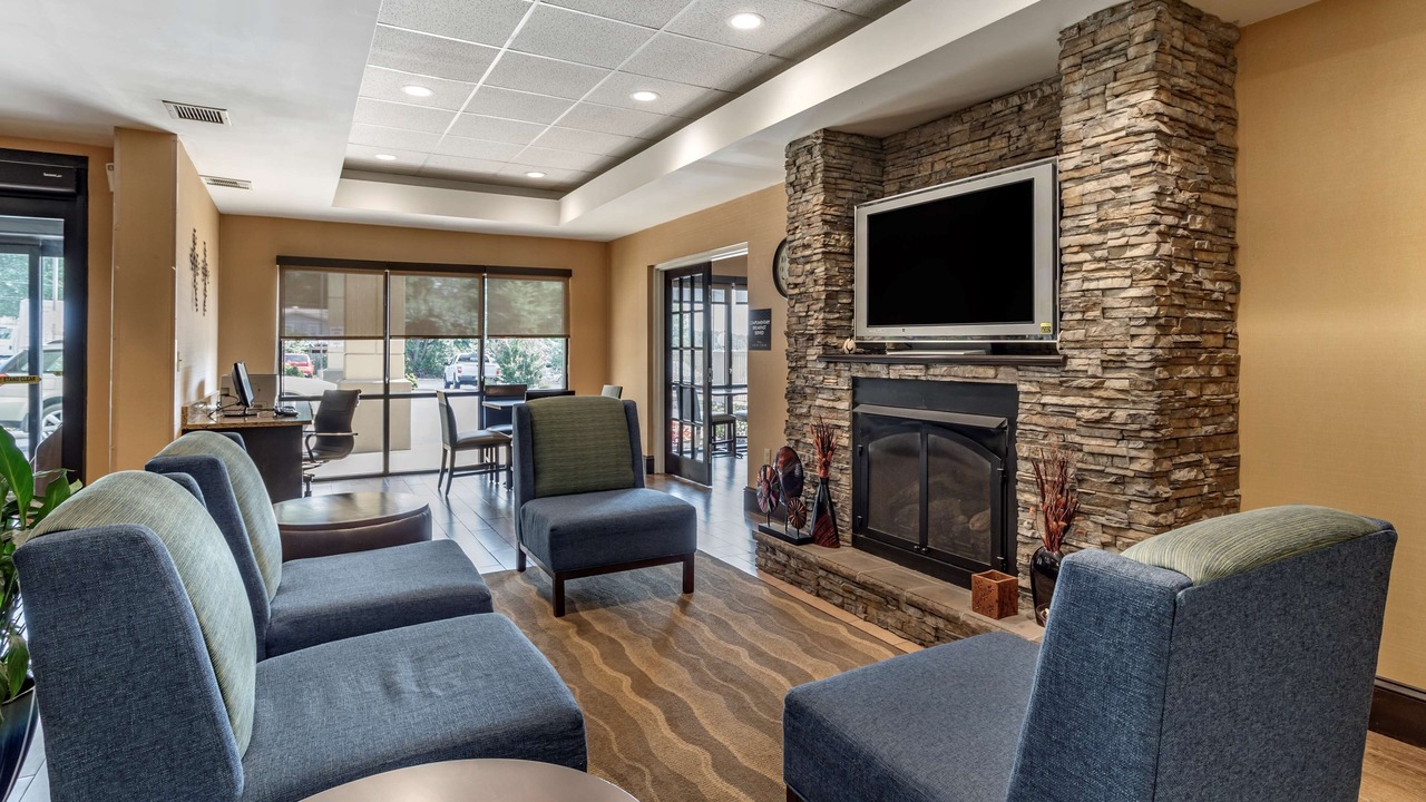 Photo of Livingroom in Asheville