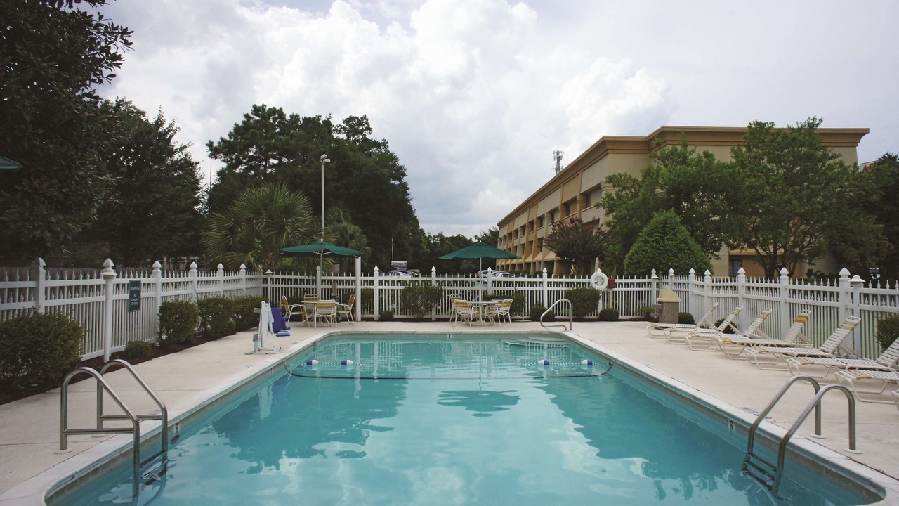 Photo of Outdoor in Dock Junction