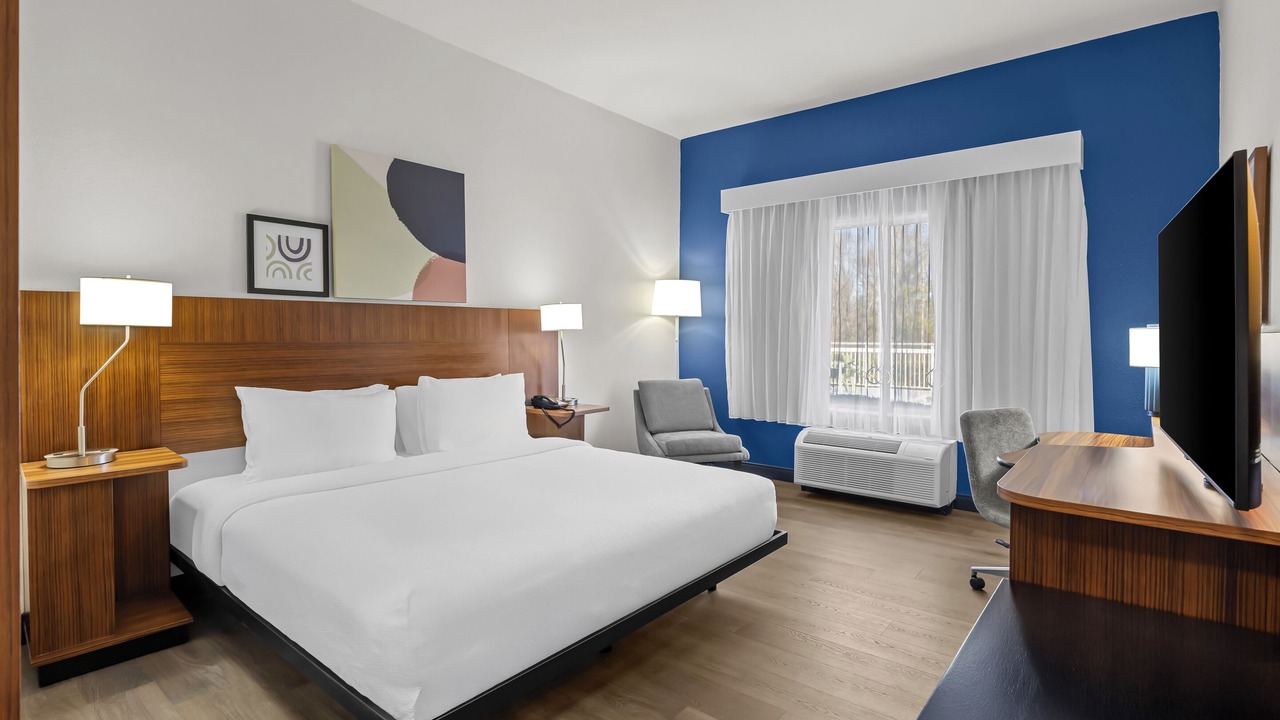 Photo of Bedroom in Macon