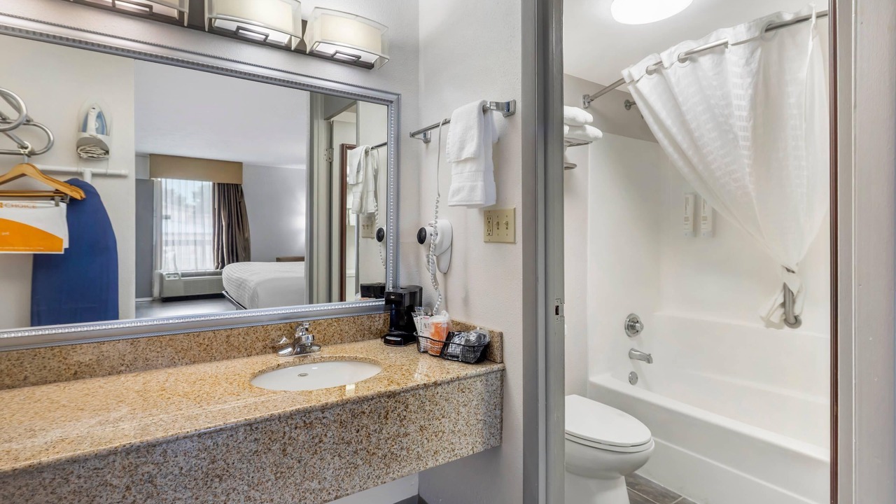 Photo of Bedroom in Morrow