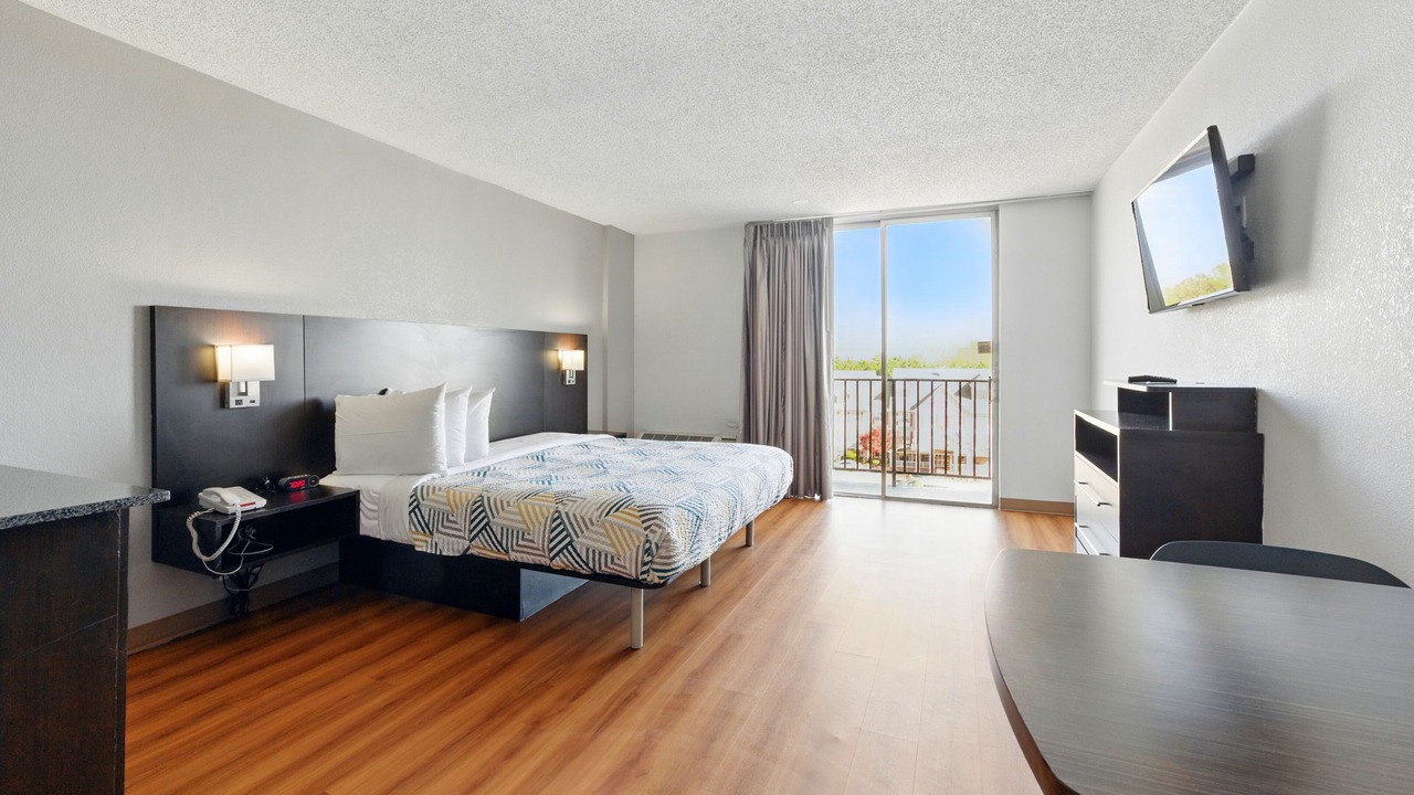 Photo of Bedroom in Eagan Park