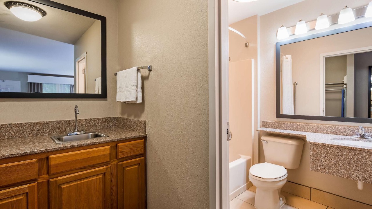 Photo of Bathroom in Newnan