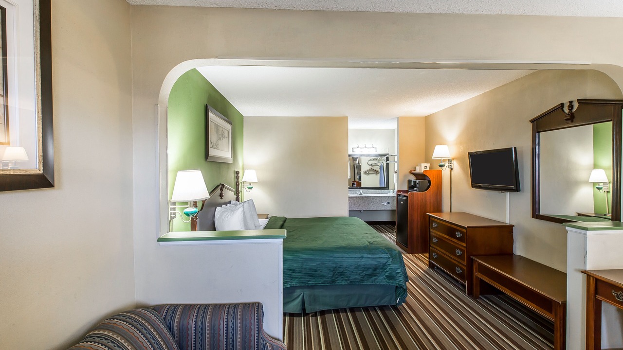 Photo of Livingroom in Macon