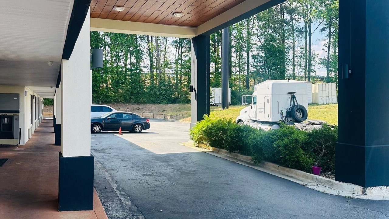 Photo of Others in Union City