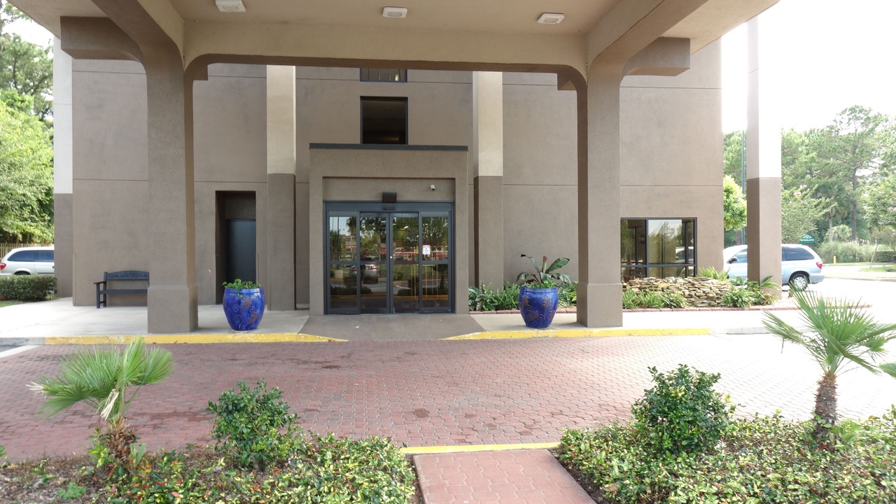 Photo of Outdoor in Dock Junction