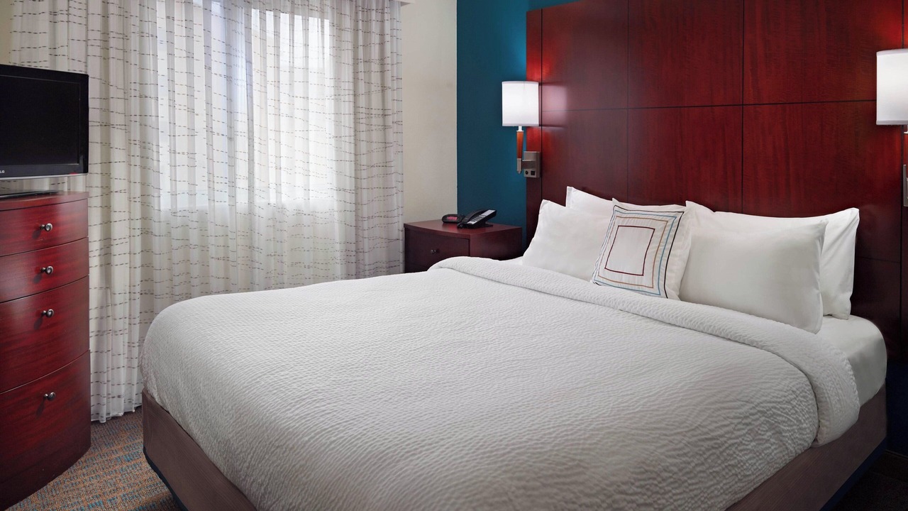 Photo of Bedroom in Hapeville