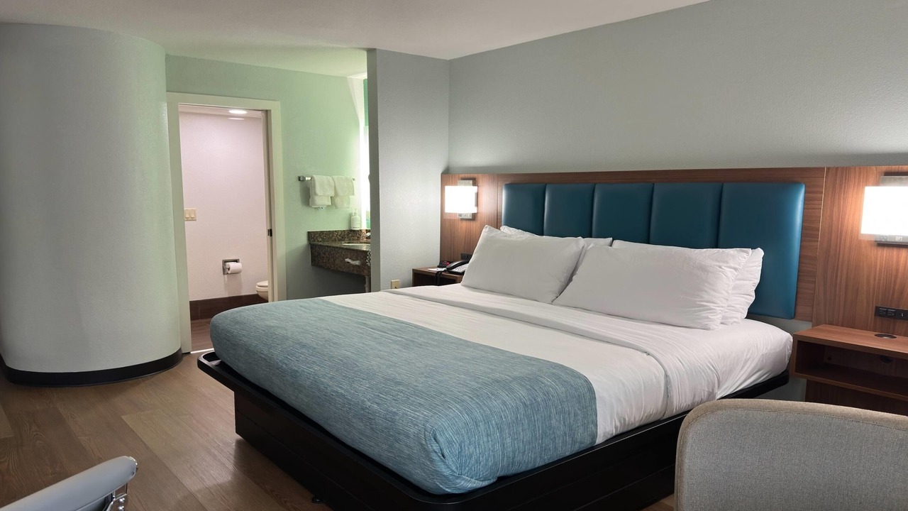 Photo of Bedroom in Macon