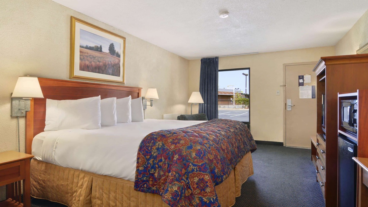 Photo of Bedroom in Macon