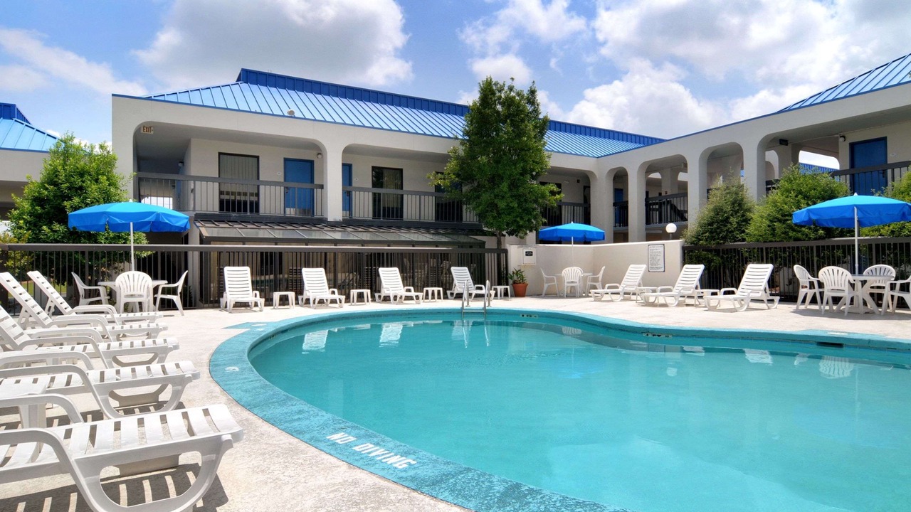 Photo of Outdoor in Macon