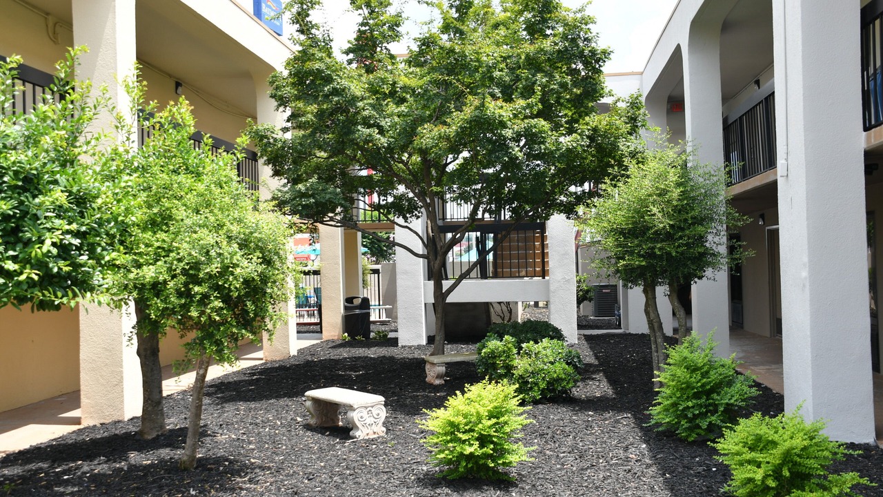 Photo of Outdoor in Macon