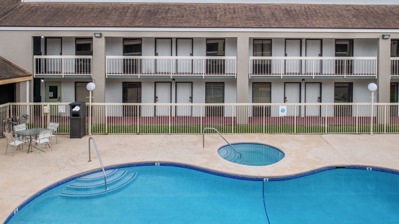Photo of Outdoor in Kingsland