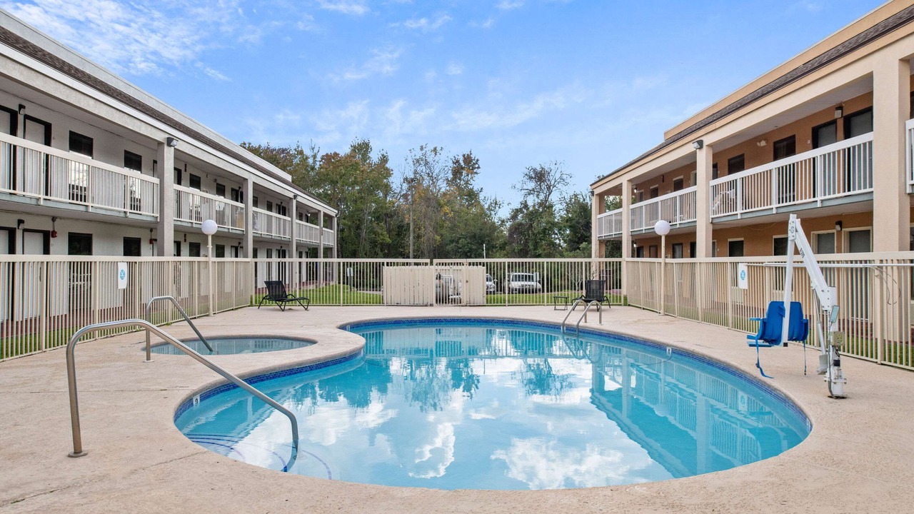 Photo of Outdoor in Kingsland