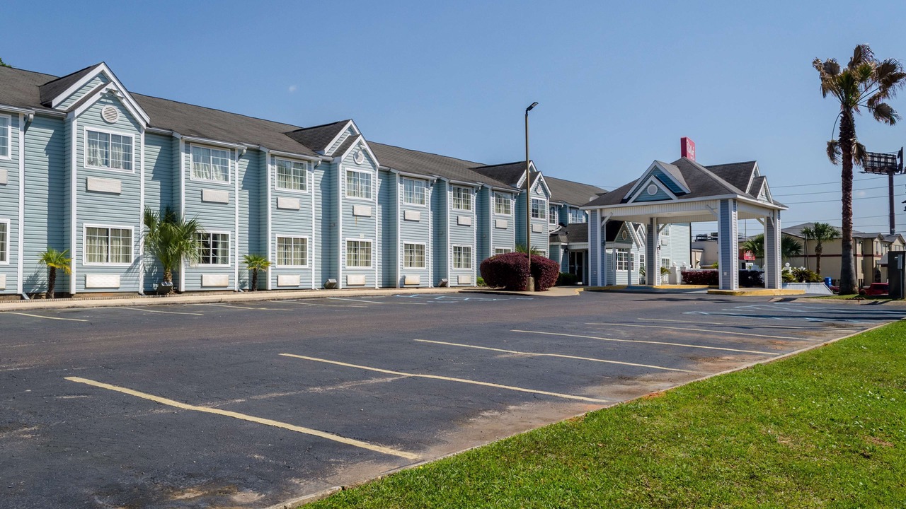 Photo of Outdoor in Tillmans Corner