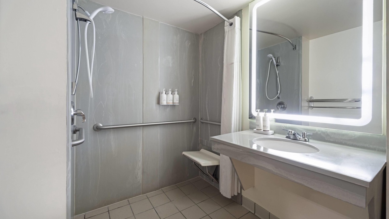 Photo of Bathroom in Gracewood