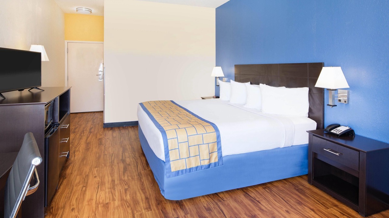Photo of Bedroom in Macon