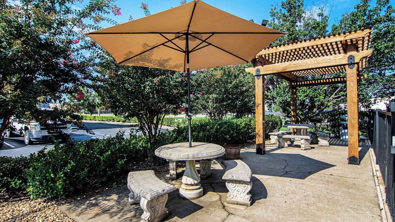 Photo of Outdoor in LaGrange