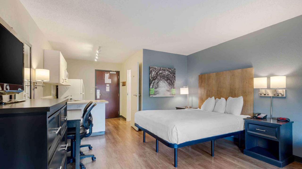 Photo of Livingroom in University Place