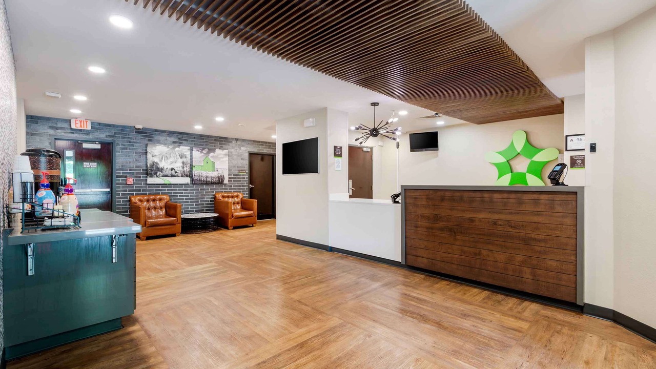 Photo of Livingroom in University Place