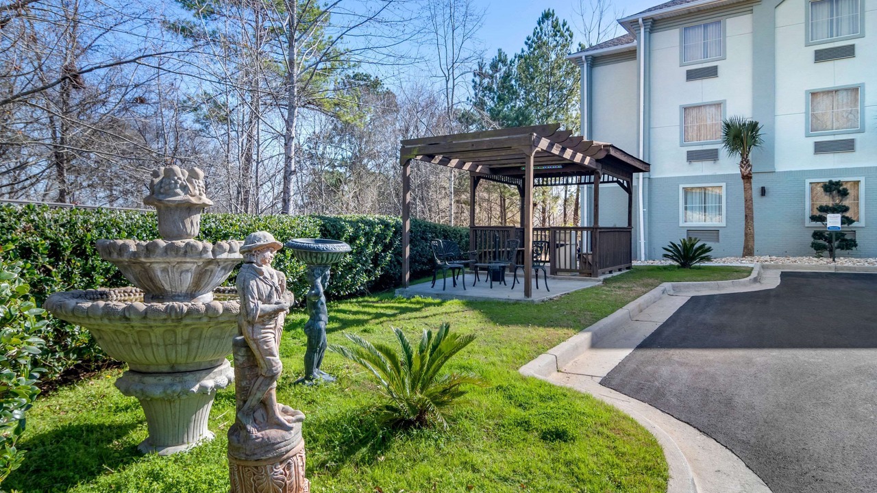 Photo of Outdoor in Macon