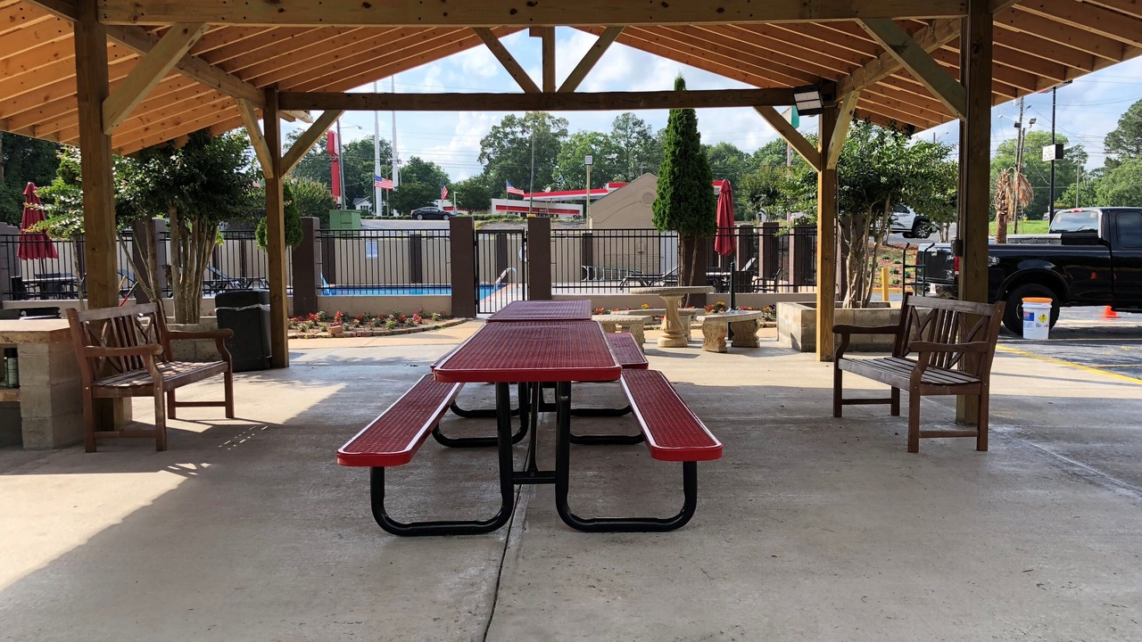 Photo of Outdoor in Irondale