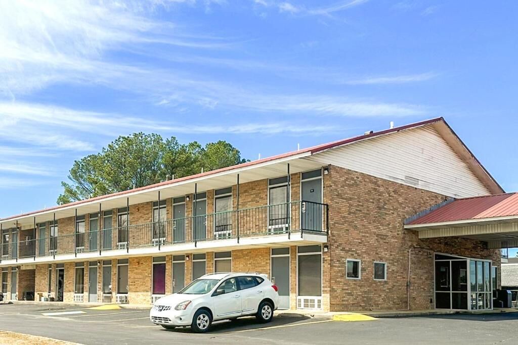 Photo of Others in Guntersville