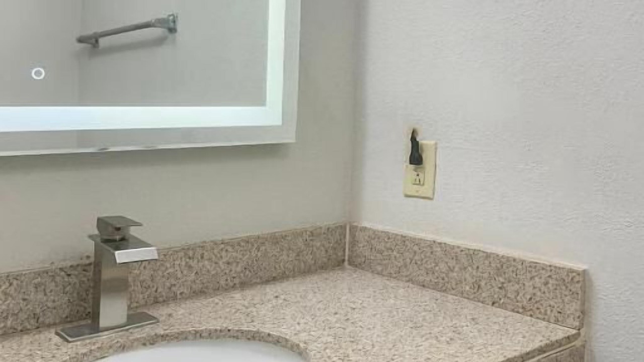Photo of Bathroom in Guntersville