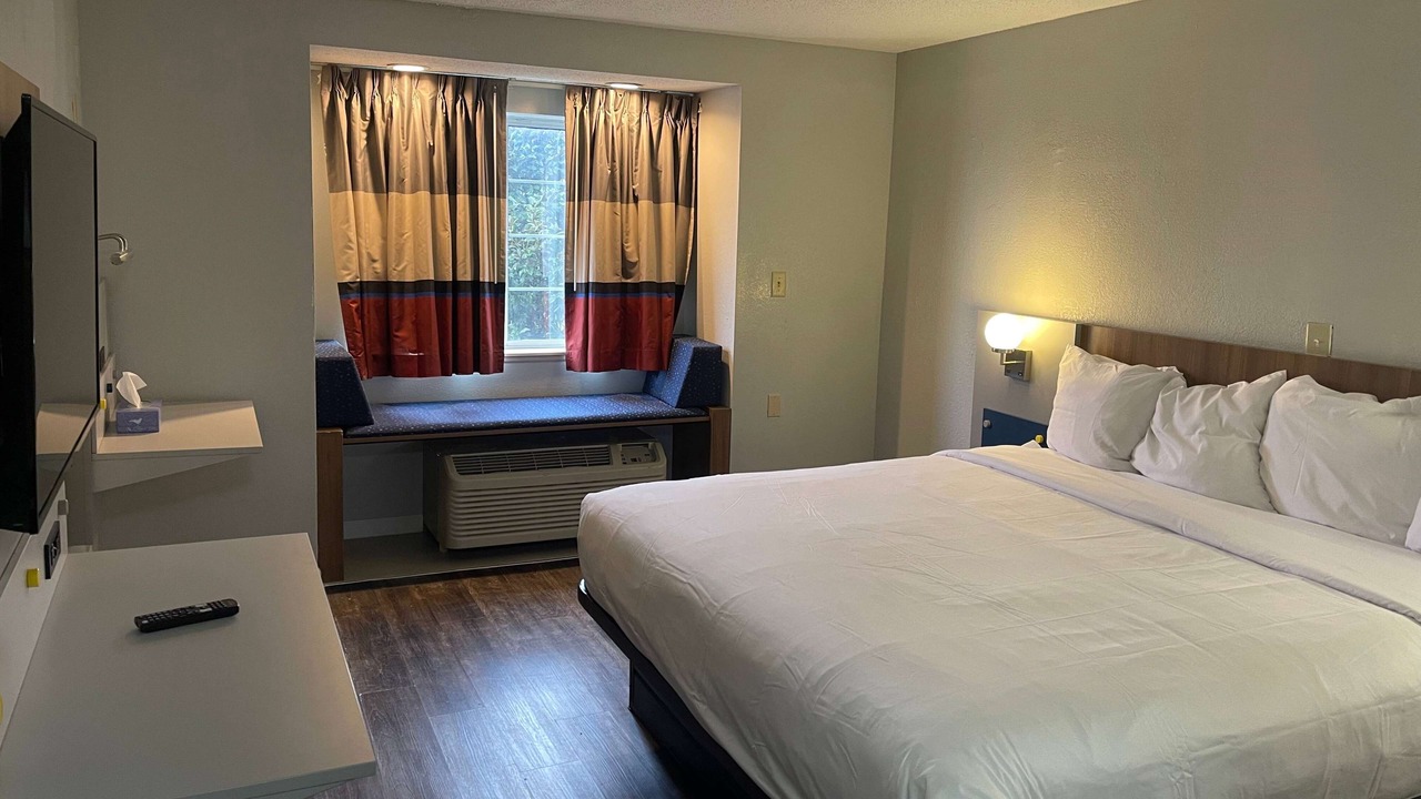 Photo of Bedroom in College Park