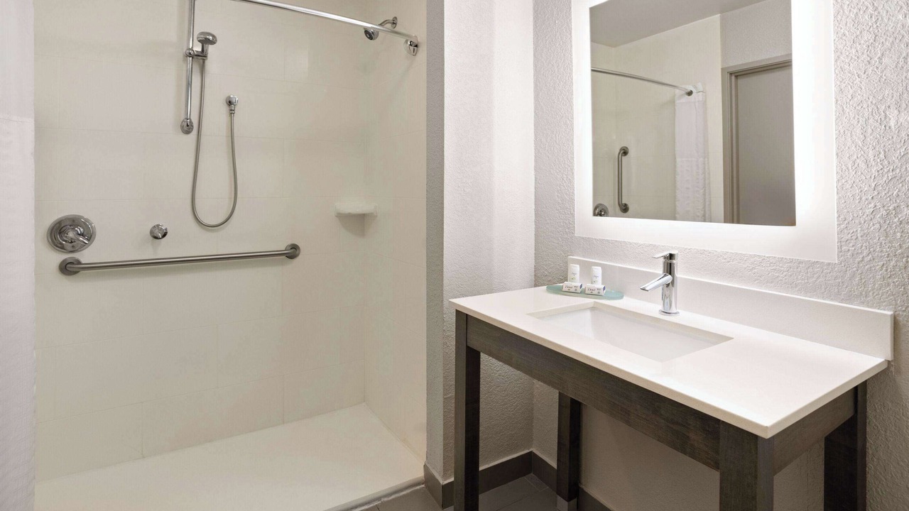 Photo of Bathroom in East Point